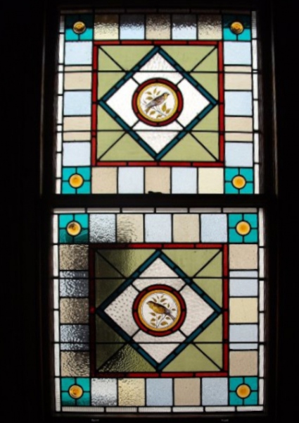 victorian Stained Glass-V719